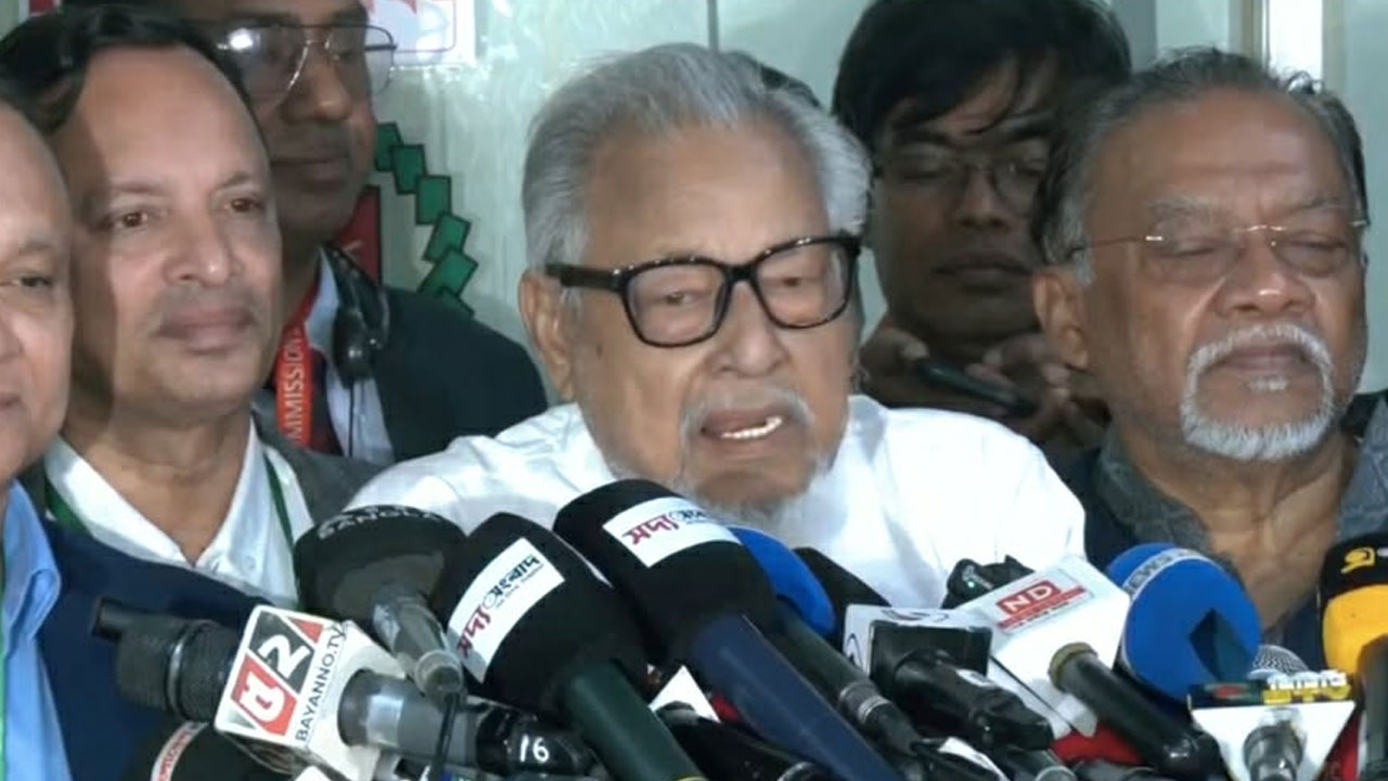 আগামী ৫ বছরের দায়িত্ব বিএনপিকে দিয়েছে জনগণ: নজরুল ইসলাম খান